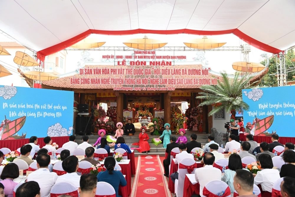 "Hội diều làng Bá Dương Nội" đón nhận Di sản văn hóa phi vật thể quốc gia