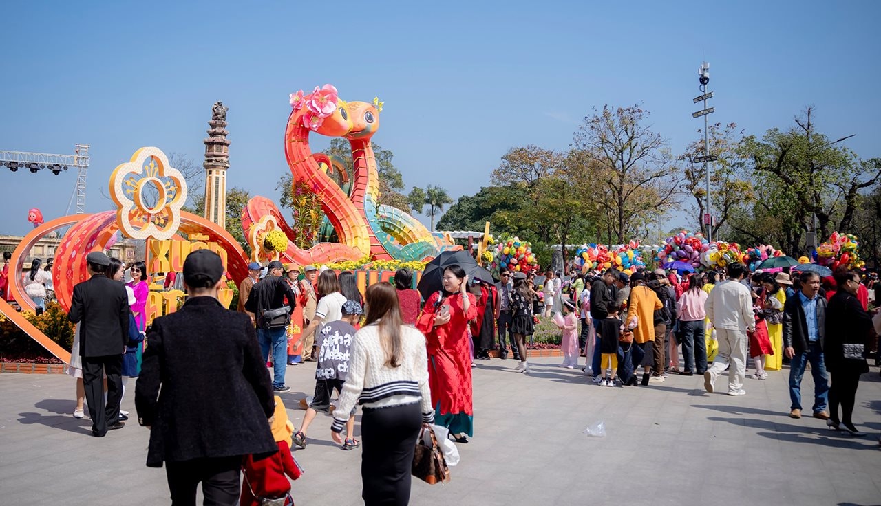 Xuân Ất Tỵ “Kết tinh văn hoá - Đột phá vươn xa”, Thành phố Huế đón 150.342 lượt khách