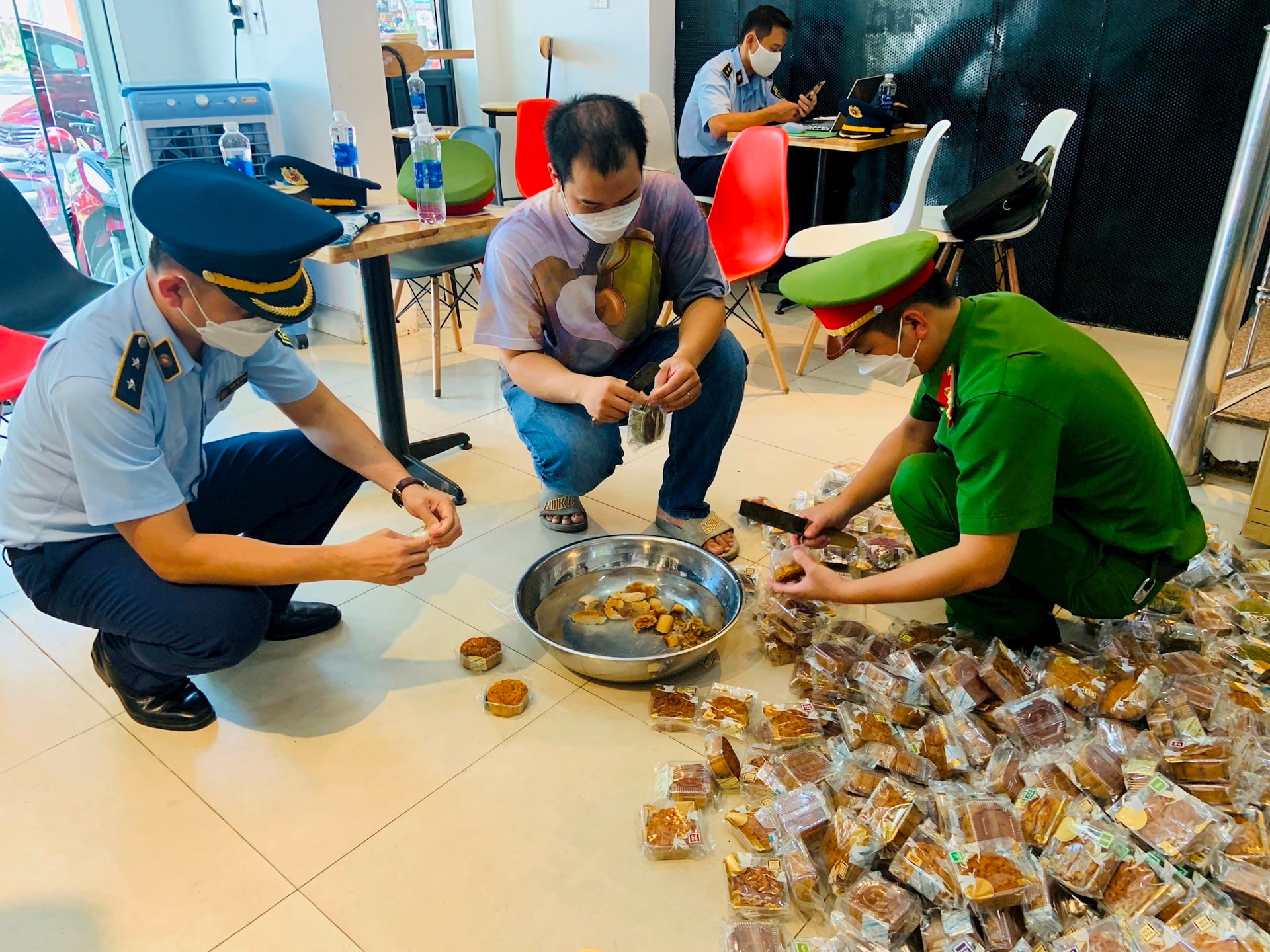 Hà Nội đảm bảo An toàn thực phẩm Tết Trung thu tại 126 phường, xã