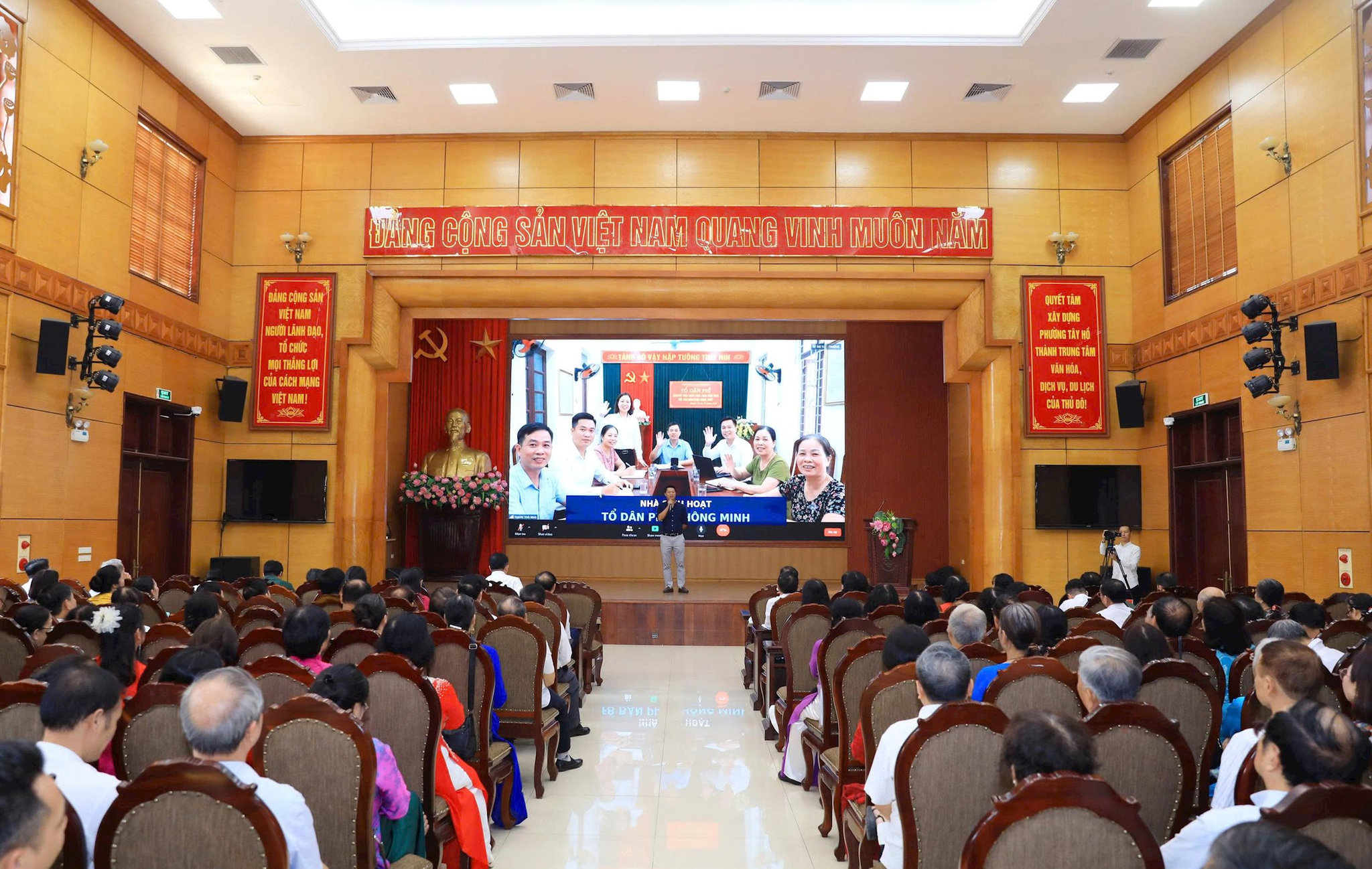 Phường Tây Hồ phát động đợt cao điểm chuyển đổi số 2026