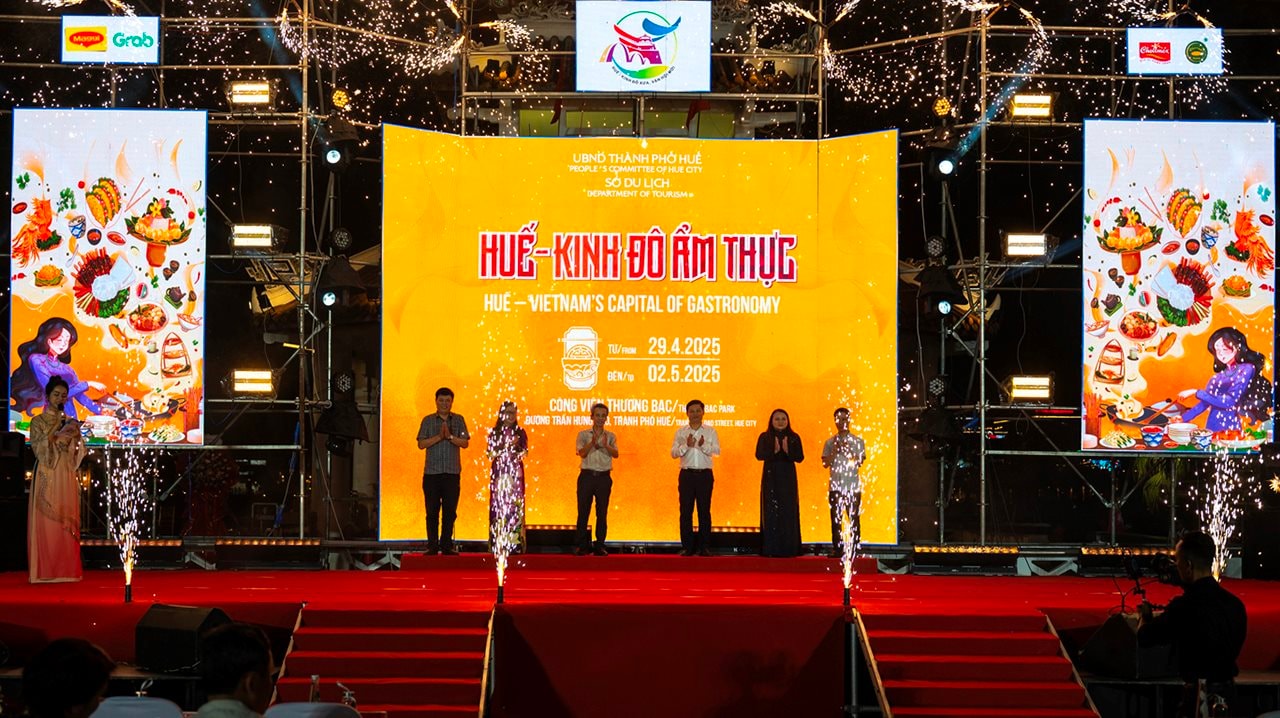 Hấp dẫn, đa dạng ẩm thực của Việt Nam ở “Huế - Kinh đô ẩm thực”