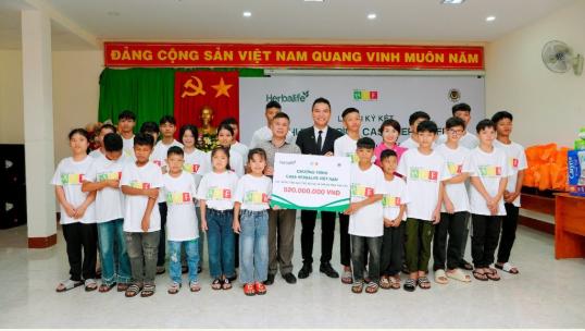 Hơn 3.000 người có hoàn cảnh khó khăn sẽ được Herbalife Việt Nam hỗ trợ dinh dưỡng hằng ngày