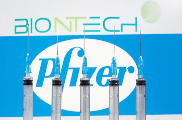 FDA sẽ xem xét việc sử dụng khẩn cấp vaccine của Pfizer trong tháng 12