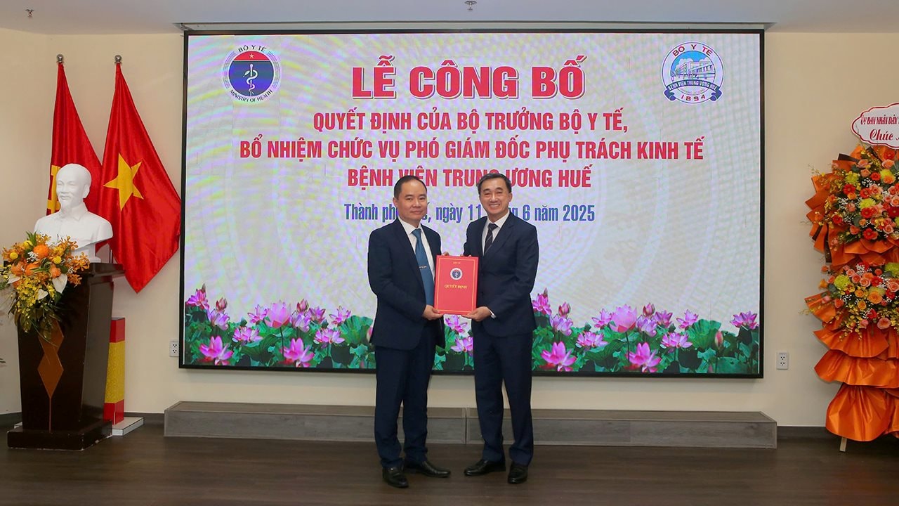 Công bố Quyết định của Bộ Y tế bổ nhiệm Phó Giám đốc Bệnh viện Trung ương Huế